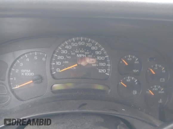 ✅ 2004 Chevrolet Silverado 1500 LS • VIN: 2GCEK13T341408143 • Lot: 43767693. Wystawiony na IAAI z przebiegiem Nie podano. Bezpłatny archiwum sprzedaży aukcyjnych z USA i szczegółowy raport historii pojazdu na DreamBid. Zdjęcie 7.