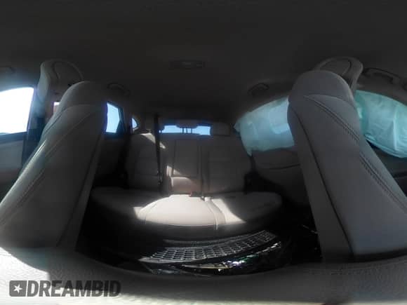 2016 Hyundai Tucson Limited z VIN KM8J33A24GU160815, wystawiony jako IAAI lot #41856250 z przebiegiem 98 609 mil mil oraz . Historia ofert i sprzedaży dostępna na DreamBid. Obrazek 18.