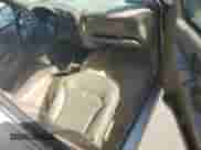 2001 Chevrolet Blazer LT z VIN 1GNDT13W912202072, wystawiony jako Copart lot #78792934 z przebiegiem 199 690 mil mil oraz Szkoda całkowita • Salvage title. Historia ofert i sprzedaży dostępna na DreamBid. Obrazek 8.