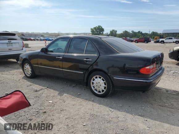✅ 2000 Mercedes-Benz E 320/430 4 Matic • VIN: WDBJF82J2YX038466 • Lot: 68479405. Listed on Copart with Not provided. Free auction sales archive from the USA and detailed vehicle history report at DreamBid. Image 2.
