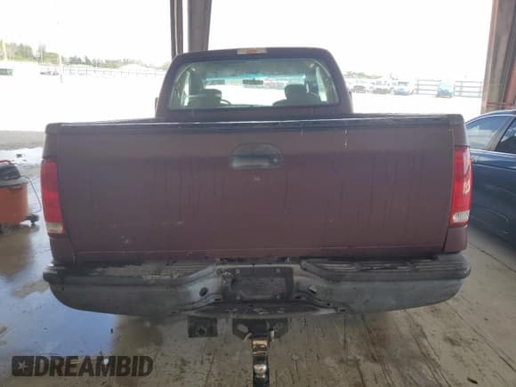 ✅ 2004 Ford F-250 XL • VIN: 1FTNX20L34EA06312 • Lot: 53779295. Listed on Copart with 315,600 mi. Free auction sales archive from the USA and detailed vehicle history report at DreamBid. Image 6.