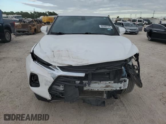 ✅ 2019 Chevrolet Blazer • VIN: 3GNKBCRS1KS700699 • Lot: 82593125. Listed on Copart with 54,013 mi. Free auction sales archive from the USA and detailed vehicle history report at DreamBid. Image 5.