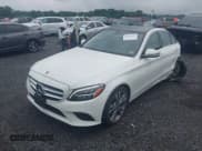 ✅ 2019 Mercedes-Benz C 300 • VIN: 55SWF8EB9KU298567 • Lot: 42638949. Wystawiony na IAAI z przebiegiem 24 967 mil. Bezpłatny archiwum sprzedaży aukcyjnych z USA i szczegółowy raport historii pojazdu na DreamBid. Zdjęcie 18.
