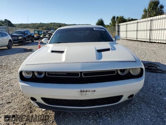 ✅ 2018 Dodge Challenger SXT • VIN: 2C3CDZAG7JH321715 • Лот: 85930925. Опубликован ранее на Copart с пробегом 152 010 миль. Бесплатный доступ к архиву аукционных продаж из США и подробный отчёт об истории автомобиля на DreamBid. Изображение 5.