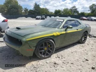 ✅ 2019 Dodge Challenger R/T • VIN: 2C3CDZBT4KH506771 • Lot: 70593214. Wystawiony na Copart z przebiegiem 82 622 mil. Bezpłatny archiwum sprzedaży aukcyjnych z USA i szczegółowy raport historii pojazdu na DreamBid. Zdjęcie 1.