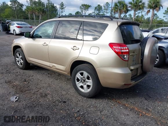 ✅ 2012 Toyota RAV4 • VIN: 2T3ZK4DV0CW018559 • Lot: 41490757. Wystawiony na IAAI z przebiegiem 204 745 mil. Bezpłatny archiwum sprzedaży aukcyjnych z USA i szczegółowy raport historii pojazdu na DreamBid. Zdjęcie 3.