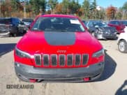 ✅ 2019 Jeep Cherokee Trailhawk • VIN: 1C4PJMBX7KD298488 • Lot: 40697687. Listed on IAAI with 127,060 mi. Free auction sales archive from the USA and detailed vehicle history report at DreamBid. Image 12.