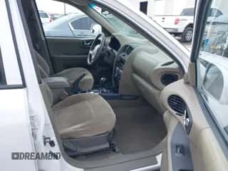 2004 Hyundai Santa Fe GLS с VIN KM8SC13DX4U609921, выставлен на аукционе IAAI как лот 41619492 с пробегом 113 592 миль миль и . История ставок и продаж доступна на DreamBid. Изображение 5.