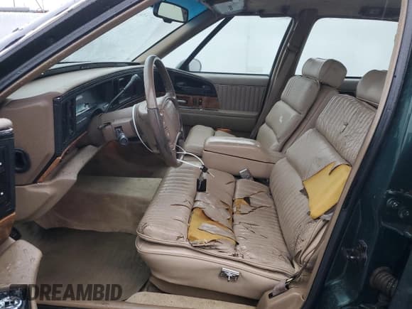✅ 1995 Buick Park Avenue • VIN: 1G4CW52K8SH656020 • Lot: 45030245. Listed on Copart with 82,333 mi. Free auction sales archive from the USA and detailed vehicle history report at DreamBid. Image 7.
