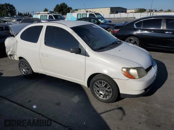 ✅ 2000 Toyota ECHO • VIN: JTDAT1234Y0081332 • Lot: 71708945. Wystawiony na Copart z przebiegiem 214 693 mil. Bezpłatny archiwum sprzedaży aukcyjnych z USA i szczegółowy raport historii pojazdu na DreamBid. Zdjęcie 4.