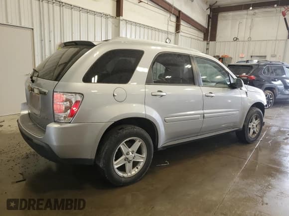 ✅ 2005 Chevrolet Equinox LT • VIN: 2CNDL73F456190655 • Лот: 56058185. Опубликован ранее на Copart с пробегом 28 353 миль. Бесплатный доступ к архиву аукционных продаж из США и подробный отчёт об истории автомобиля на DreamBid. Изображение 3.