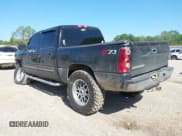 ✅ 2006 Chevrolet Silverado 1500 LT1 • VIN: 2GCEK13T561216161 • Лот: 41971967. Опубликован ранее на IAAI с пробегом 256 286 миль. Бесплатный доступ к архиву аукционных продаж из США и подробный отчёт об истории автомобиля на DreamBid. Изображение 3.