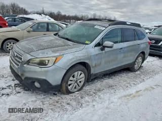 ✅ 2015 Subaru Outback Premium • VIN: 4S4BSADC6F3216077 • Lot: 95339935. Listed on Copart with 318,827 mi. Free auction sales archive from the USA and detailed vehicle history report at DreamBid. Image 1.