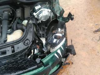 ✅ 2013 MINI Roadster S • VIN: WMWSY3C51DT565742 • Lot: 41571563. Listed on IAAI with 99,700 mi. Free auction sales archive from the USA and detailed vehicle history report at DreamBid. Image 6.