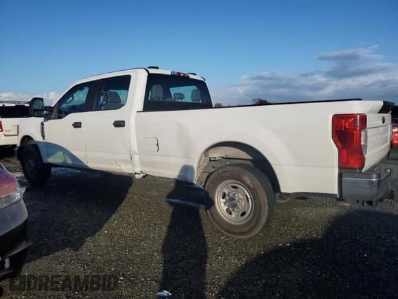 ✅ 2021 Ford F-250 XL • VIN: 1FT7W2A61MEC62162 • Lot: 41472225. Wystawiony na Copart z przebiegiem 119 246 mil. Bezpłatny archiwum sprzedaży aukcyjnych z USA i szczegółowy raport historii pojazdu na DreamBid. Zdjęcie 2.