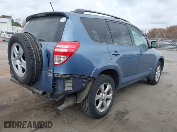 ✅ 2012 Toyota RAV4 Limited • VIN: 2T3DF4DV4CW253562 • Lot: 43707356. Wystawiony na IAAI z przebiegiem 125 723 mil. Bezpłatny archiwum sprzedaży aukcyjnych z USA i szczegółowy raport historii pojazdu na DreamBid. Zdjęcie 4.