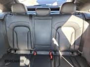 ✅ 2016 Audi Q3 Premium Plus • VIN: WA1EFCFS6GR003239 • Lot: 92409315. Wystawiony na Copart z przebiegiem 98 383 mil. Bezpłatny archiwum sprzedaży aukcyjnych z USA i szczegółowy raport historii pojazdu na DreamBid. Zdjęcie 10.