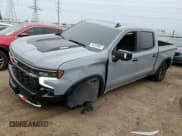 ✅ 2025 Chevrolet Silverado 1500 • VIN: 3GCUKHE81SG131512 • Лот: 53326985. Опубликован ранее на Copart с пробегом 2 852 миль. Бесплатный доступ к архиву аукционных продаж из США и подробный отчёт об истории автомобиля на DreamBid. Изображение 1.