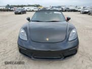 ✅ 2017 Porsche 718 Boxster • VIN: WP0CA2A85HS221345 • Lot: 79290894. Wystawiony na Copart z przebiegiem Nie podano. Bezpłatny archiwum sprzedaży aukcyjnych z USA i szczegółowy raport historii pojazdu na DreamBid. Zdjęcie 5.