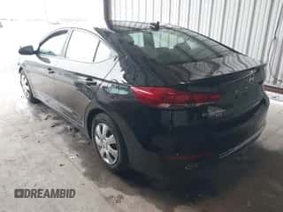 2017 Hyundai Elantra SE z VIN KMHD74LF2HU393388, wystawiony jako IAAI lot #42344786 z przebiegiem 102 631 mil mil oraz . Historia ofert i sprzedaży dostępna na DreamBid. Obrazek 3.