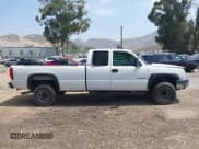 ✅ 2003 Chevrolet Silverado 2500HD LS • VIN: 1GCHC29U83E220053 • Lot: 42383404. Listed on IAAI with Not provided. Free auction sales archive from the USA and detailed vehicle history report at DreamBid. Image 12.