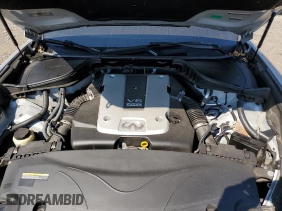 ✅ 2016 Infiniti Q70 • VIN: JN1BY1AR5GM270741 • Лот: 71204755. Опубликован ранее на Copart с пробегом 109 491 миль. Бесплатный доступ к архиву аукционных продаж из США и подробный отчёт об истории автомобиля на DreamBid. Изображение 11.