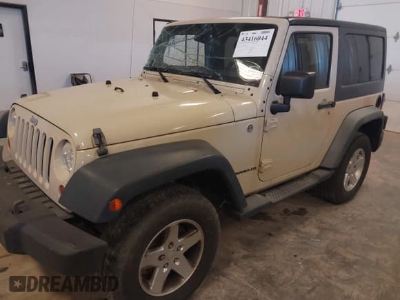 ✅ 2011 Jeep Wrangler Sport • VIN: 1J4AA2D13BL529745 • Лот: 43416044. Опубликован ранее на IAAI с пробегом 168 320 миль. Бесплатный доступ к архиву аукционных продаж из США и подробный отчёт об истории автомобиля на DreamBid. Изображение 18.
