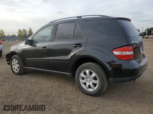 ✅ 2006 Mercedes-Benz M 350 • VIN: 4JGBB86EX6A023577 • Lot: 84021765. Listed on Copart with 123,933 mi. Free auction sales archive from the USA and detailed vehicle history report at DreamBid. Image 2.