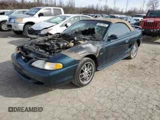 ✅ 1994 Ford Mustang • VIN: 1FALP45T6RF170947 • Lot: 40913084. Listed on Copart with 108,589 mi. Free auction sales archive from the USA and detailed vehicle history report at DreamBid. Image 1.