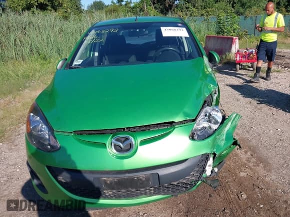 ✅ 2013 Mazda 2 Sport • VIN: JM1DE1KZ3D0153336 • Lot: 43068292. Wystawiony na IAAI z przebiegiem 100 273 mil. Bezpłatny archiwum sprzedaży aukcyjnych z USA i szczegółowy raport historii pojazdu na DreamBid. Zdjęcie 6.