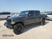 ✅ 2024 Jeep Gladiator Willys • VIN: 1C6HJTAG6RL107893 • Лот: 53328945. Опубликован ранее на Copart с пробегом 8 961 миль. Бесплатный доступ к архиву аукционных продаж из США и подробный отчёт об истории автомобиля на DreamBid. Изображение 1.