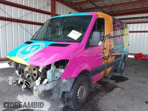 ✅ 2016 Mercedes-Benz Sprinter Cargo • VIN: WD3PE7DD5GP242980 • Lot: 43642570. Listed on IAAI with 161,214 mi. Free auction sales archive from the USA and detailed vehicle history report at DreamBid. Image 18.