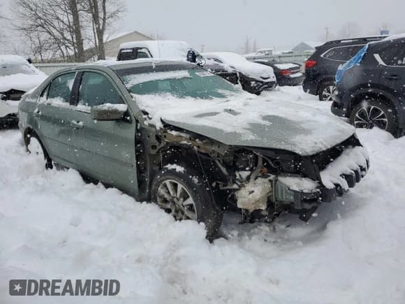 ✅ 2009 Mercury Milan • VIN: 3MEHM07129R622441 • Lot: 43667145. Listed on Copart with 145,305 mi. Free auction sales archive from the USA and detailed vehicle history report at DreamBid. Image 4.