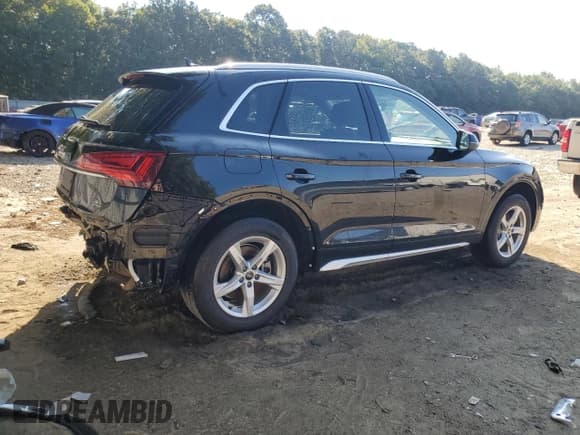 ✅ 2023 Audi Q5 Premium • VIN: WA1ABAFY1P2027153 • Lot: 71165885. Wystawiony na Copart z przebiegiem 36 120 mil. Bezpłatny archiwum sprzedaży aukcyjnych z USA i szczegółowy raport historii pojazdu na DreamBid. Zdjęcie 3.