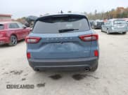 ✅ 2025 Ford Escape ST-Line Select • VIN: 1FMCU9NA2SUB44535 • Лот: 43571501. Опубликован ранее на IAAI с пробегом 6 804 миль. Бесплатный доступ к архиву аукционных продаж из США и подробный отчёт об истории автомобиля на DreamBid. Изображение 17.