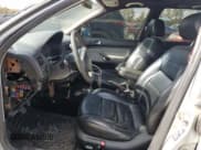 ✅ 2001 Volkswagen Golf GLS • VIN: 9BWGT61J514042129 • Lot: 76238024. Wystawiony na Copart z przebiegiem 347 457 mil. Bezpłatny archiwum sprzedaży aukcyjnych z USA i szczegółowy raport historii pojazdu na DreamBid. Zdjęcie 7.