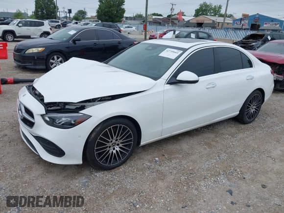 ✅ 2024 Mercedes-Benz C 300 • VIN: W1KAF4HB7RR206303 • Лот: 42759661. Опубликован ранее на IAAI с пробегом 15 594 миль. Бесплатный доступ к архиву аукционных продаж из США и подробный отчёт об истории автомобиля на DreamBid. Изображение 2.