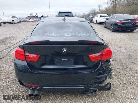 ✅ 2014 BMW 4 Series 435i • VIN: WBA3R1C59EF729230 • Lot: 41924478. Listed on IAAI with 109,357 mi. Free auction sales archive from the USA and detailed vehicle history report at DreamBid. Image 16.