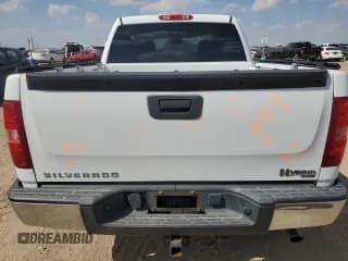 ✅ 2009 Chevrolet Silverado 1500 • VIN: 2GCFK135991117837 • Lot: 68920914. Listed on Copart with 172,039 mi. Free auction sales archive from the USA and detailed vehicle history report at DreamBid. Image 6.