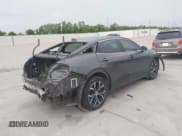 ✅ 2024 Toyota Crown XLE • VIN: JTDAAAAFXR3018186 • Lot: 42465686. Wystawiony na IAAI z przebiegiem 19 776 mil. Bezpłatny archiwum sprzedaży aukcyjnych z USA i szczegółowy raport historii pojazdu na DreamBid. Zdjęcie 4.