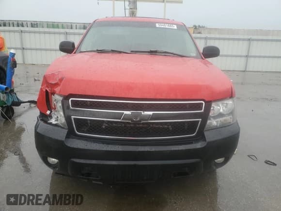 ✅ 2007 Chevrolet Suburban Commercial • VIN: 3GNGK26K17G299668 • Lot: 59481865. Wystawiony na Copart z przebiegiem 305 742 mil. Bezpłatny archiwum sprzedaży aukcyjnych z USA i szczegółowy raport historii pojazdu na DreamBid. Zdjęcie 5.