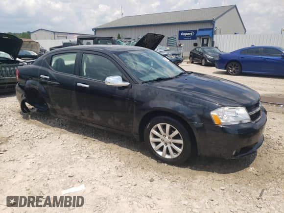 2010 Dodge Avenger R/T с VIN 1B3CC5FV0AN116552, выставлен на аукционе Copart как лот 62858264 с пробегом 100 266 миль миль и Списание • Salvage title. История ставок и продаж доступна на DreamBid. Изображение 4.