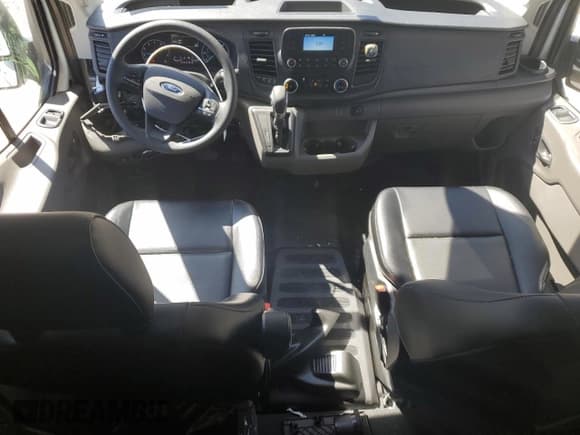 ✅ 2024 Ford Transit Cargo • VIN: 1FTBR1C87RKB33457 • Lot: 49390855. Listed on Copart with 5,893 mi. Free auction sales archive from the USA and detailed vehicle history report at DreamBid. Image 8.