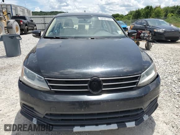 ✅ 2015 Volkswagen Jetta SE • VIN: 3VWD07AJ1FM296361 • Лот: 62921485. Опубликован ранее на Copart с пробегом 146 024 миль. Бесплатный доступ к архиву аукционных продаж из США и подробный отчёт об истории автомобиля на DreamBid. Изображение 5.