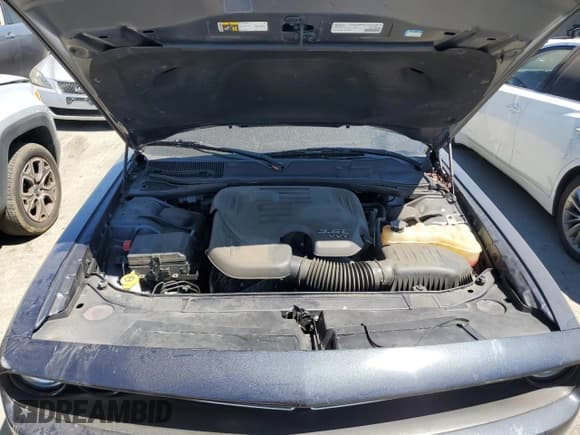 ✅ 2016 Dodge Challenger SXT Plus • VIN: 2C3CDZAG1GH305616 • Lot: 65210954. Wystawiony na Copart z przebiegiem 61 834 mil. Bezpłatny archiwum sprzedaży aukcyjnych z USA i szczegółowy raport historii pojazdu na DreamBid. Zdjęcie 11.