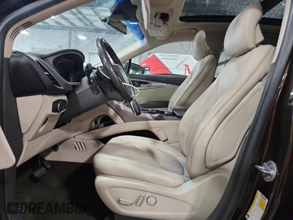 ✅ 2019 Lincoln Nautilus Reserve • VIN: 2LMPJ8L97KBL25122 • Лот: 67236405. Опубликован ранее на Copart с пробегом 74 654 миль. Бесплатный доступ к архиву аукционных продаж из США и подробный отчёт об истории автомобиля на DreamBid. Изображение 7.