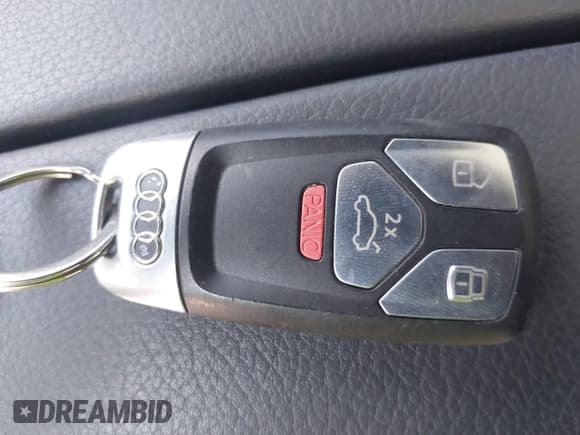 ✅ 2019 Audi Q7 Premium Plus • VIN: WA1LHAF7XKD034291 • Lot: 43372707. Wystawiony na IAAI z przebiegiem 65 865 mil. Bezpłatny archiwum sprzedaży aukcyjnych z USA i szczegółowy raport historii pojazdu na DreamBid. Zdjęcie 11.