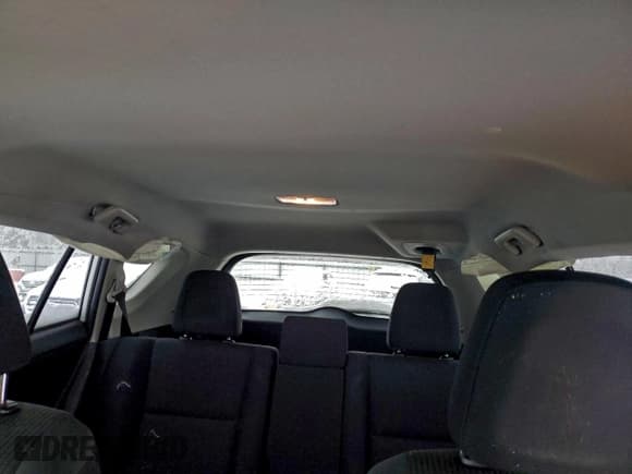 ✅ 2018 Toyota RAV4 LE • VIN: JTMBFREV0JD243303 • Lot: 95246255. Listed on Copart with 101,324 mi. Free auction sales archive from the USA and detailed vehicle history report at DreamBid. Image 10.