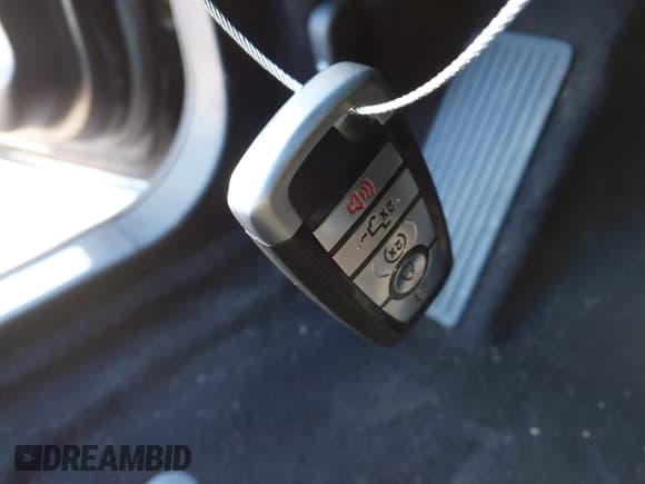 ✅ 2018 Lincoln MKZ • VIN: 3LN6L5G97JR607934 • Lot: 40893125. Listed on IAAI with 191,207 mi. Free auction sales archive from the USA and detailed vehicle history report at DreamBid. Image 11.