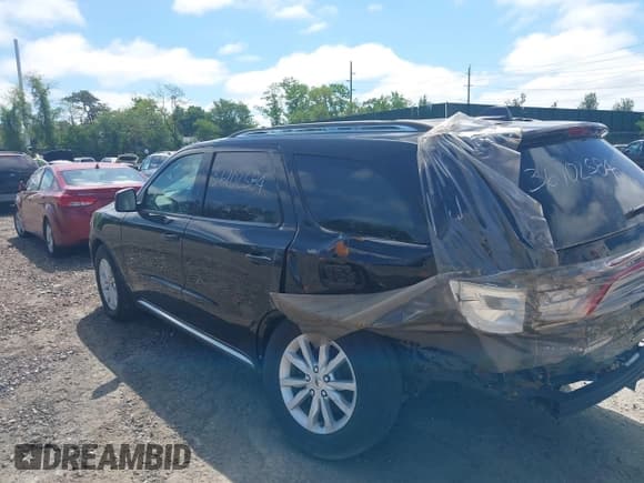 ✅ 2019 Dodge Durango SXT Plus • VIN: 1C4RDJAG7KC754091 • Lot: 39463070. Wystawiony na IAAI z przebiegiem 37 210 mil. Bezpłatny archiwum sprzedaży aukcyjnych z USA i szczegółowy raport historii pojazdu na DreamBid. Zdjęcie 3.